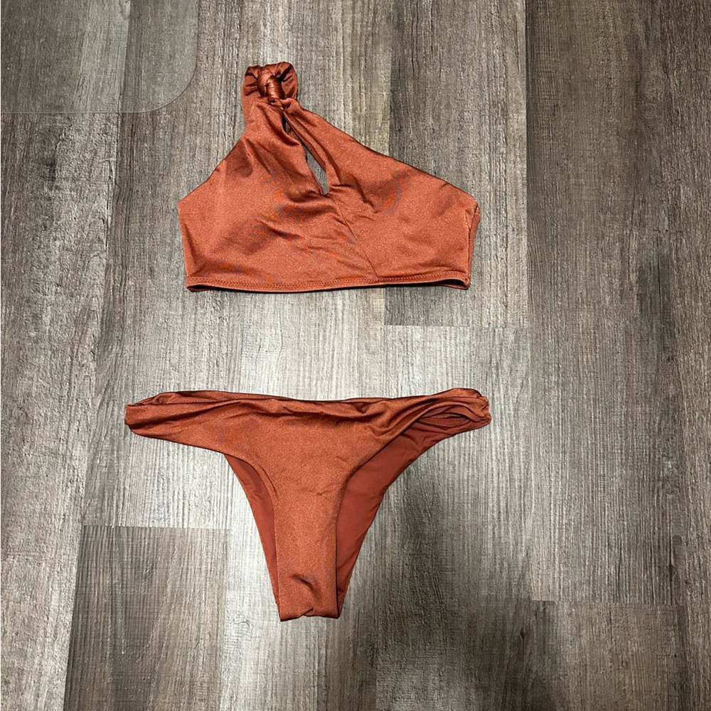 OYSHO (international brand) One Shoulder Bikini